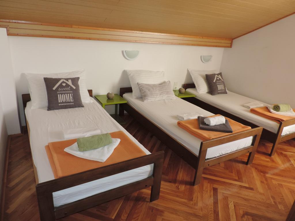 Apartment Vidas Novalja Extérieur photo