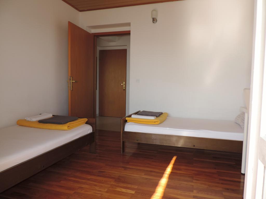 Apartment Vidas Novalja Extérieur photo