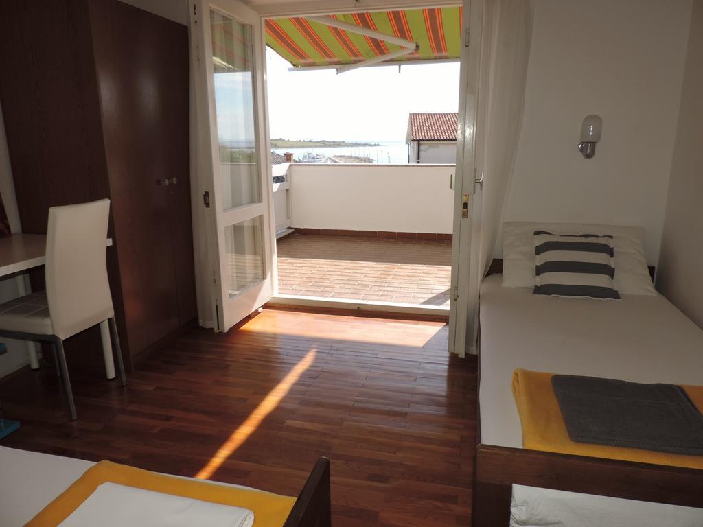 Apartment Vidas Novalja Extérieur photo