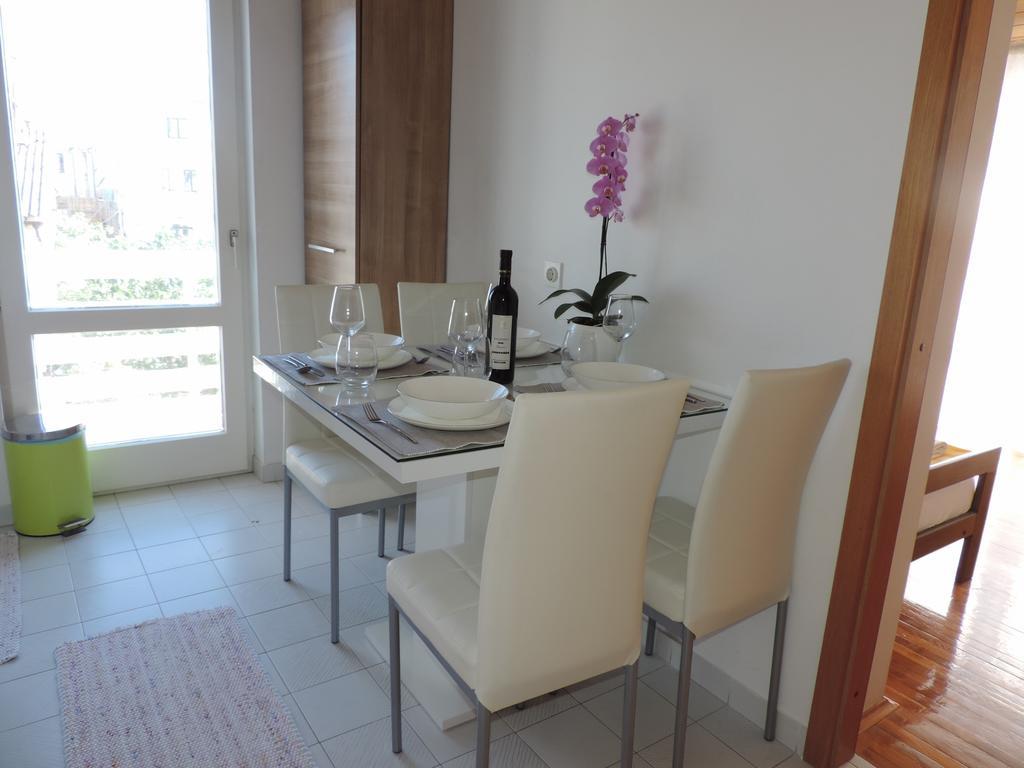 Apartment Vidas Novalja Extérieur photo